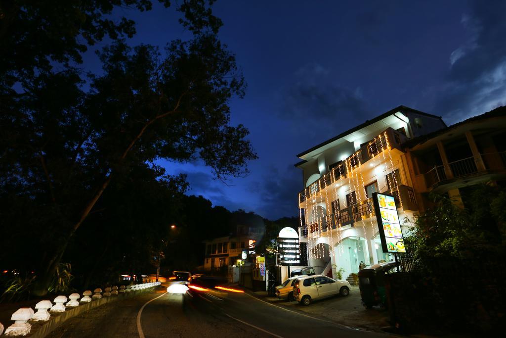 Citrus Cafe Inn Kandy Luaran gambar